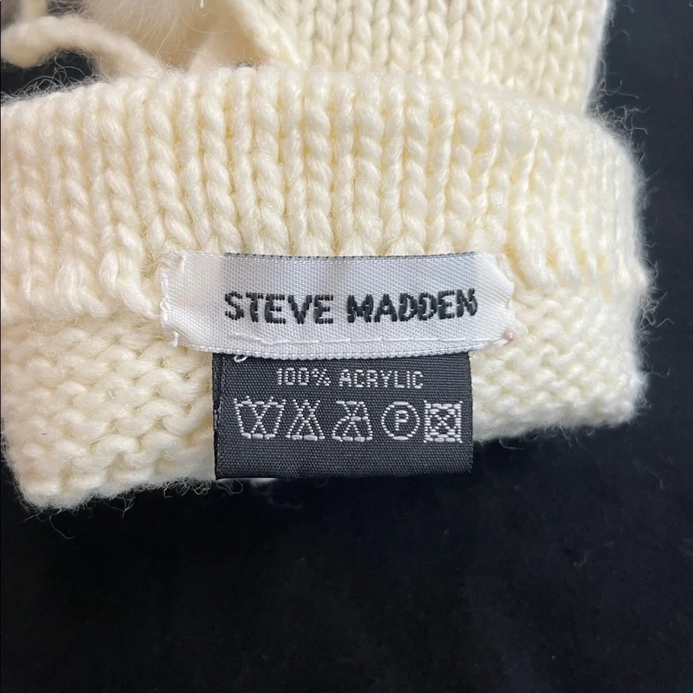 Steve Madden Cream Knit Gloves with Pom Poms